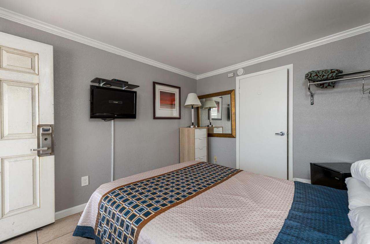 Boardwalk Hotel Charlee & Apartments Beach Hotel Oceanfront Seaside Heights Zewnętrze zdjęcie